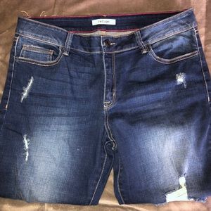 Refuge Distressed skinny jeans